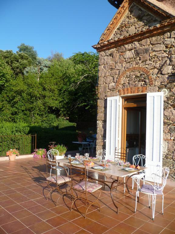 Bed And Breakfast La Maison De Nathalie Les Mayons エクステリア 写真